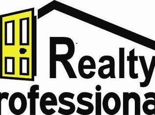 25904 S Smoke Rd, Peculiar, MO 64078