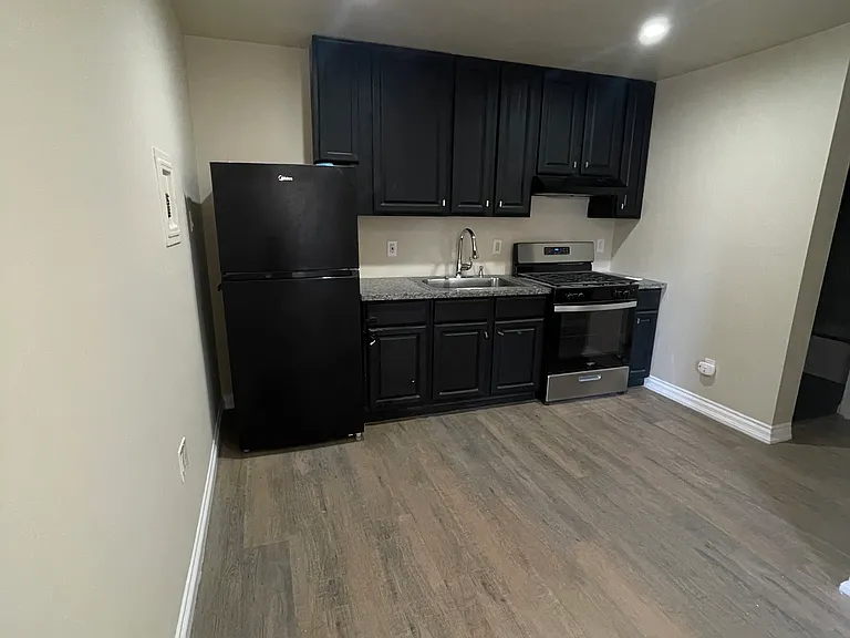 13320 Herron St — Photo 2