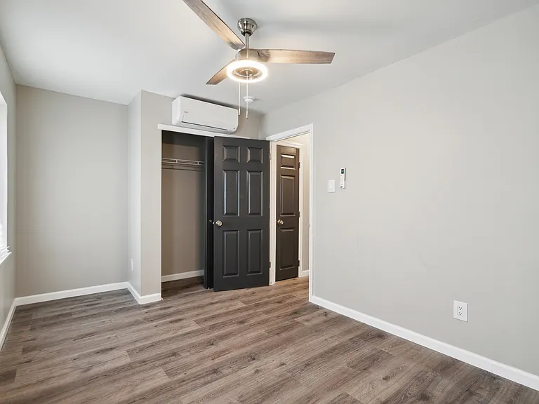 655 N 33rd St #2 — Photo 26