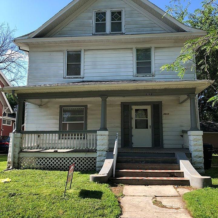 2nd image of 3211 Starr St