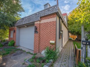 253 Frechette St, Ottawa, ON K1L 7T3