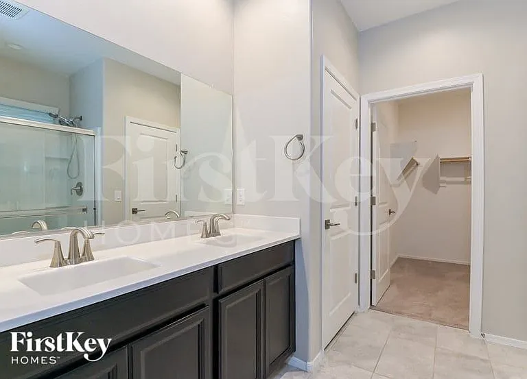 7510 S Rancho #VIA — Photo 10