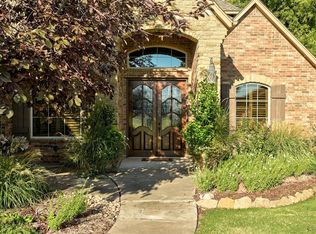 5717 Pecan Grove Pl, Edmond, OK 73034