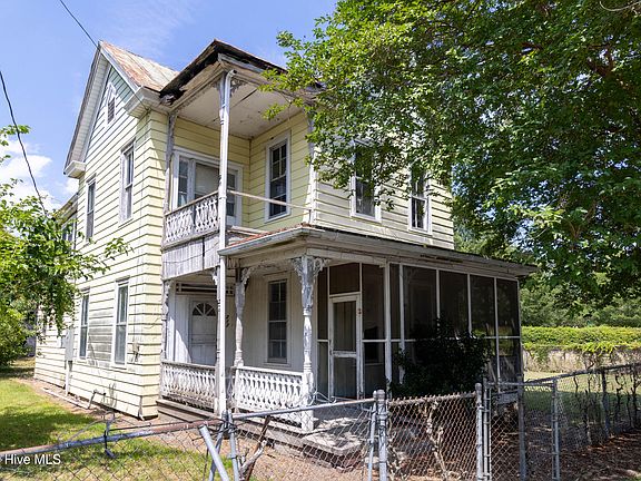 2nd image of 217 E Gale Street