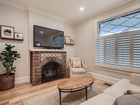 2nd image of 2019 E 22nd Ave