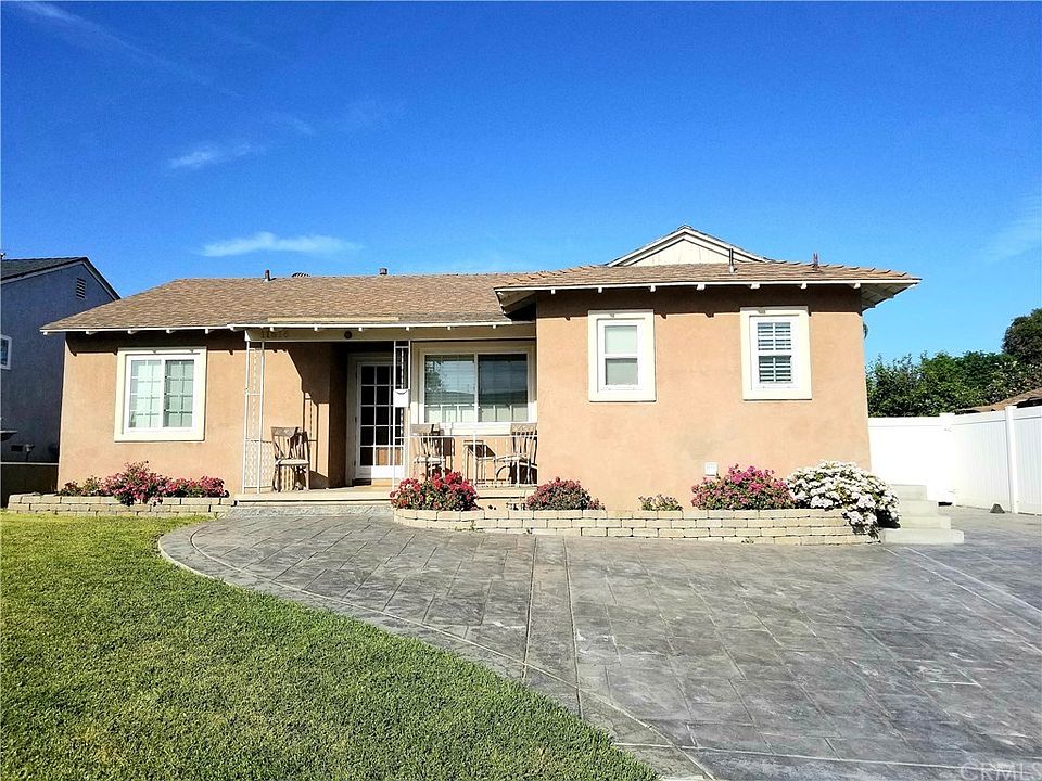 1st image of 11516 La Cima Dr