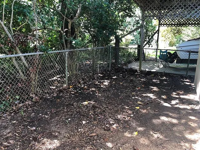 412 N 72nd Ave #A — Photo 12