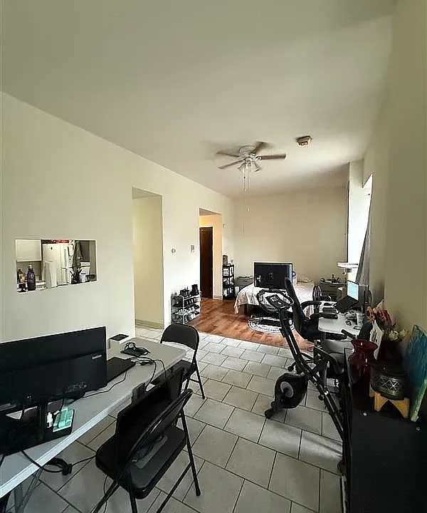 247 Pearl St