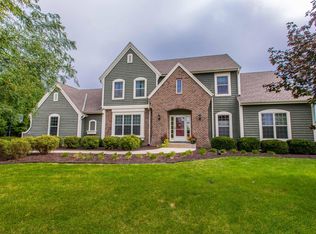 W331N3500 Maplewood Rd, Nashotah, WI 53058