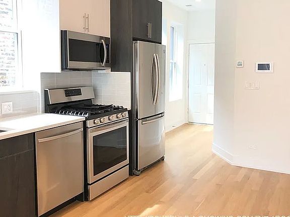 3rd image of 2244 W Armitage Ave #3F