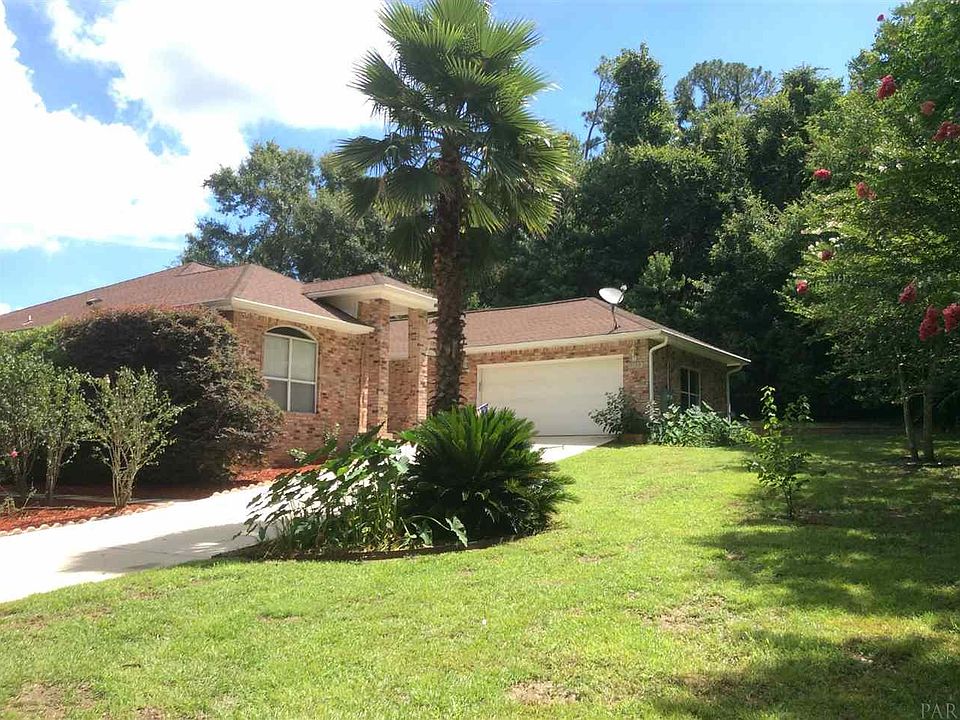 1st image of 7628 Brook Forest Dr
