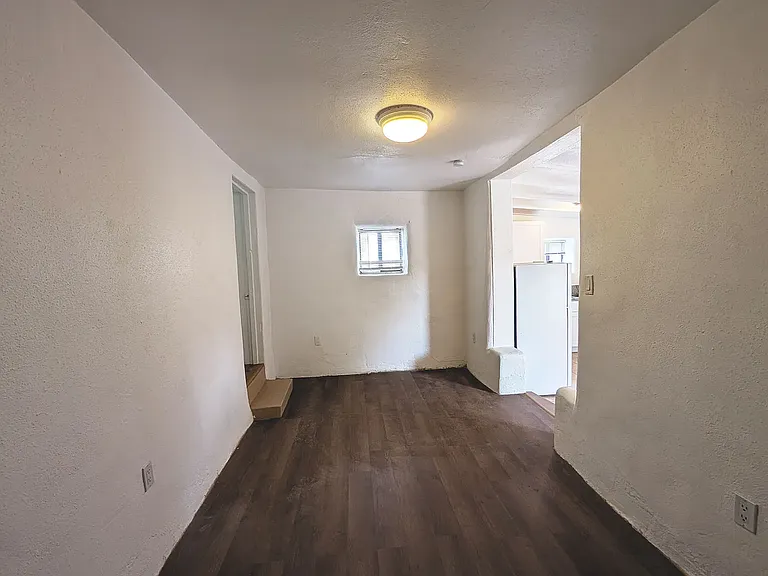 1203 Barelas Rd SW #C — Photo 3