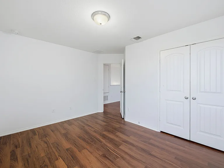 13535 Abraham Lincoln St — Photo 9