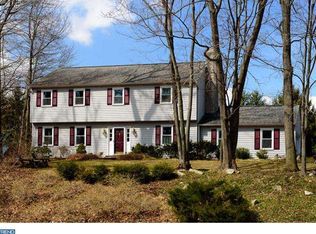 115 Hilltop Dr, Downingtown, PA 19335