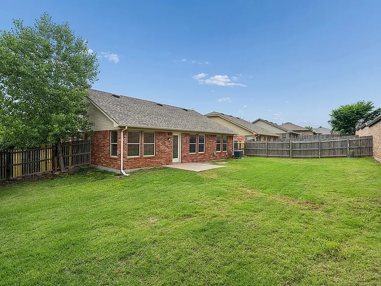3408 Frederick Dr — Photo 21