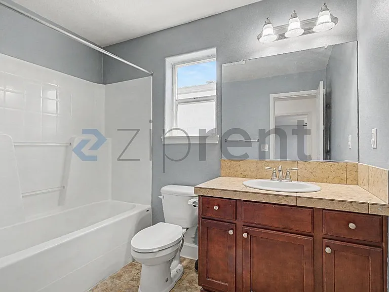 6138 SE Thornapple St — Photo 25