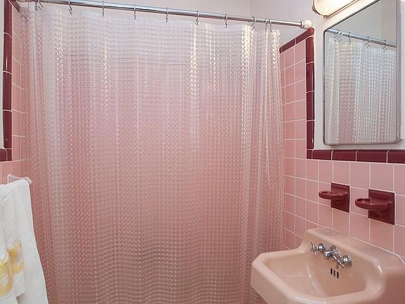 4th image of 333 E 80th St APT 1D