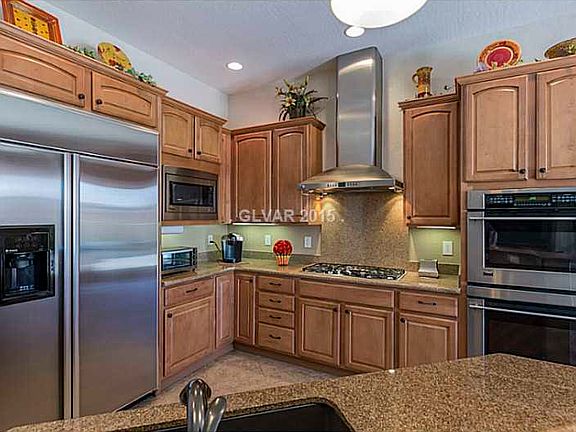 2nd image of 3513 Mavis Ln