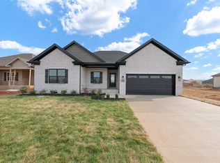 5369 Crocus Dr, Bowling Green, KY 42101