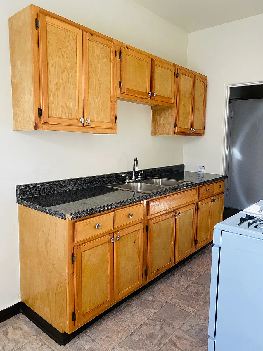 Building Photo - LA Rentals