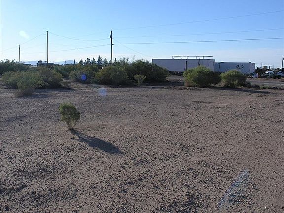 4th image of 13754 Guerrero Dr