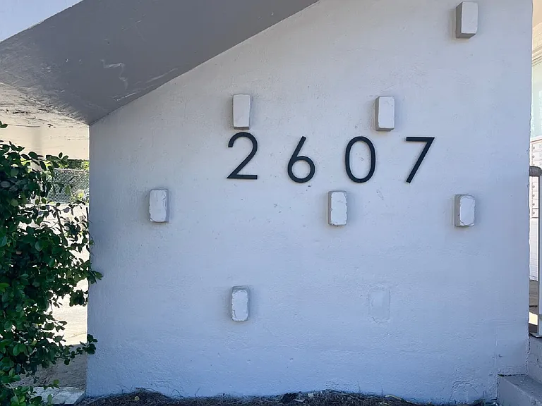 2607 Jefferson St #4 — Photo 13