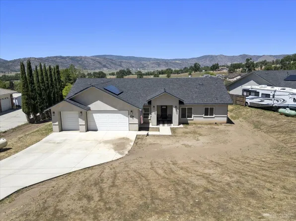 17521 Bold Venture Dr, Tehachapi, CA 93561