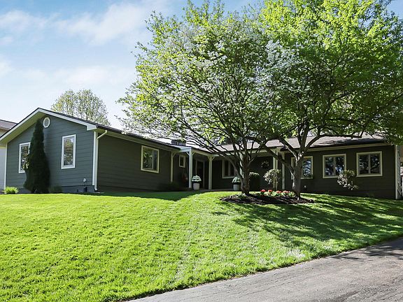 2nd image of 49 Alberry Dr