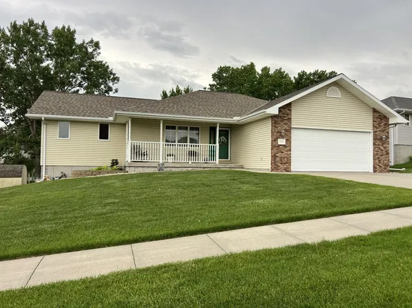 2115 Clearfield Dr, Norfolk, NE 68701