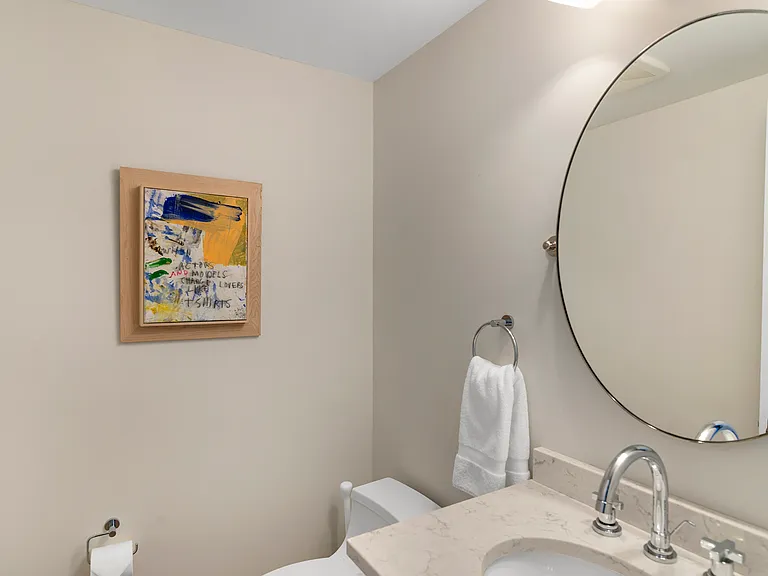 28 Central Ave — Photo 16