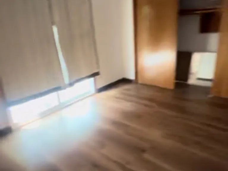 8822 S Maple Ave #9 — Photo 6