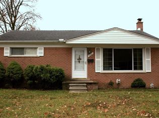31661 Hees St, Livonia, MI 48150