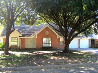 7612 Palomar Dr, North Richland Hills, TX 76180