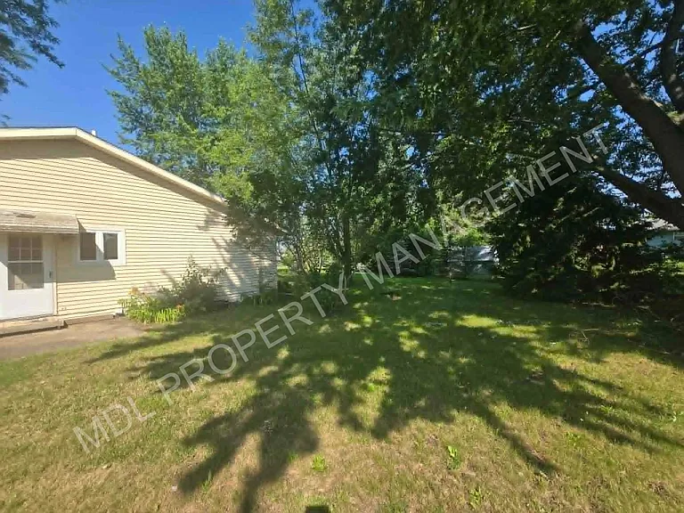 5700 Lessandro St — Photo 11