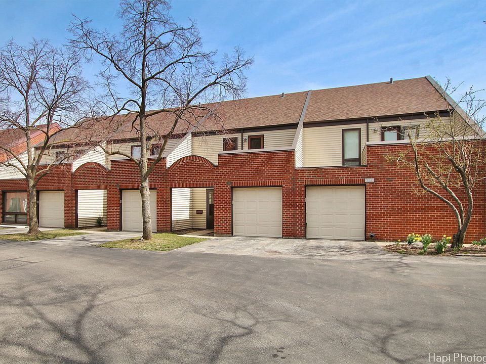 1st image of 626 Naples Ct #626