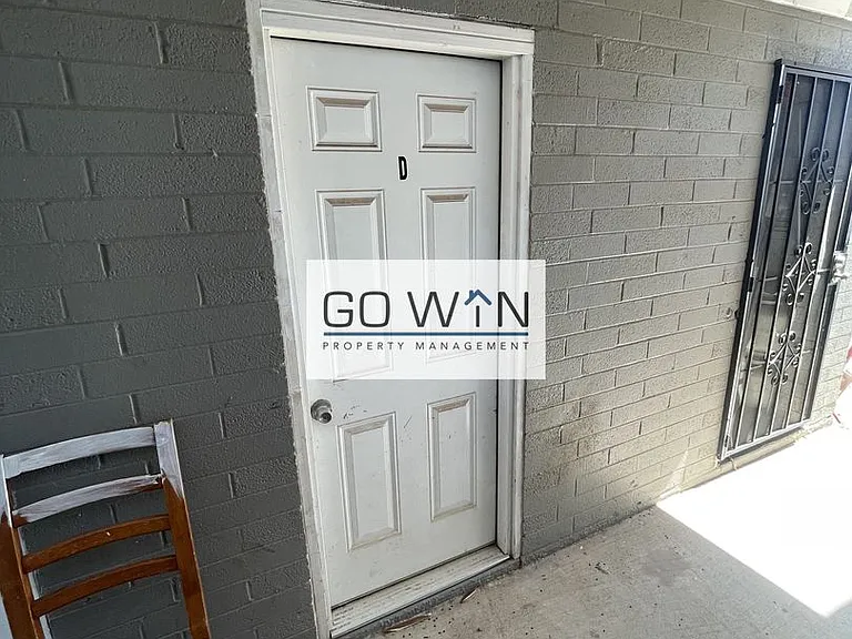 36 E Ingram St — Photo 11