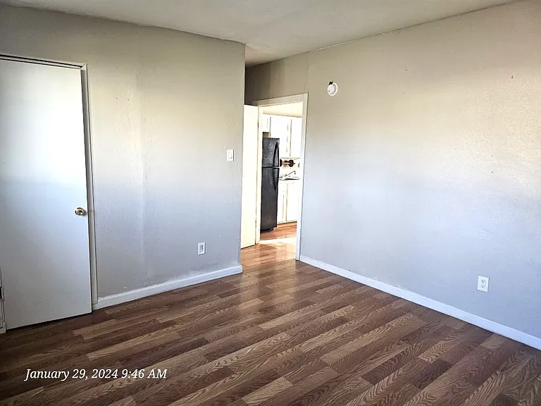 450 N Haskell Ave — Photo 13