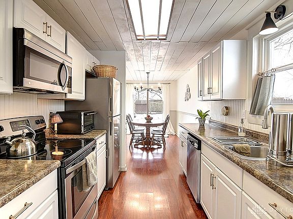5th image of 6358 Greenfield Way