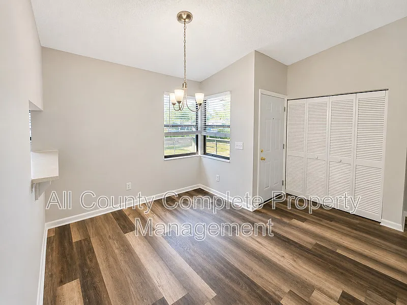 1 bed, 1.0 bath, 679 sqft, $1,195 — Photo 4