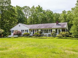 71 Gillotti Rd, New Fairfield, CT 06812