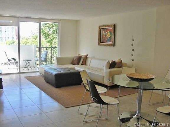 2nd image of 2780 NE 183rd St APT 403