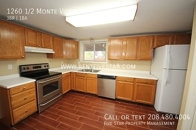 1260 1/2 Monte Vista Dr — Photo 5