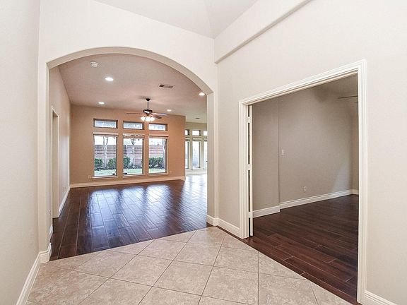 5th image of 17514 Woodfalls Ln