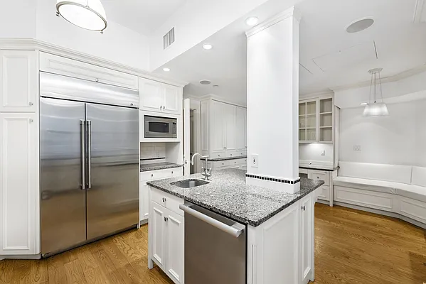 Rented by Compass | media 17