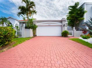 17277 Hampton Boulevard, Boca Raton, FL 33496