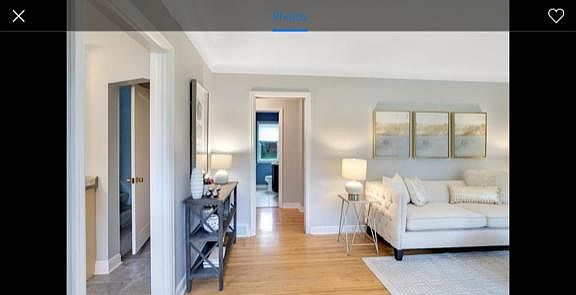 4th image of 574 Hiawatha Ave #1