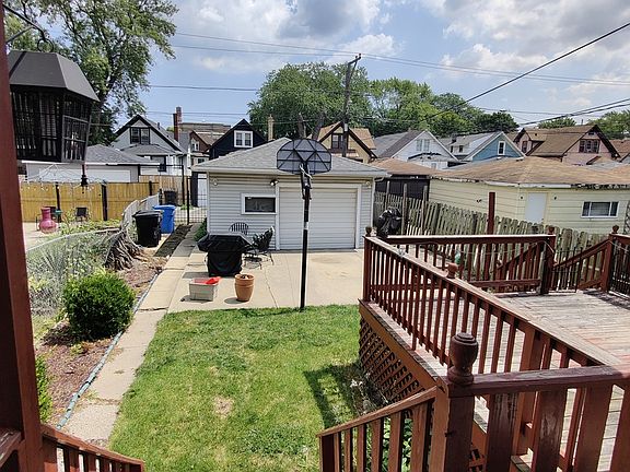 5th image of 1025 N Lorel Ave
