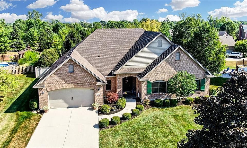 1st image of 9388 Parkside Dr