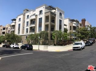 2347 Fox Hills Dr APT 302, Los Angeles, CA 90064