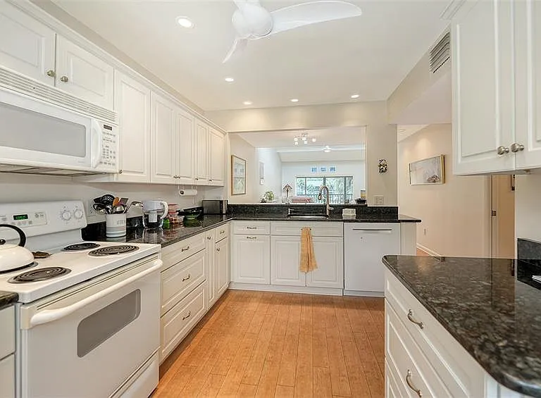 1611 Clower Creek Dr #HA237 — Photo 27